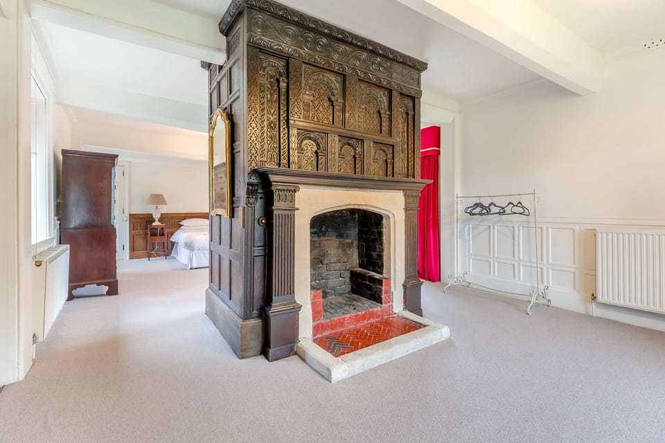 The Generals Quarters at Pitchford Estate Cottage in England