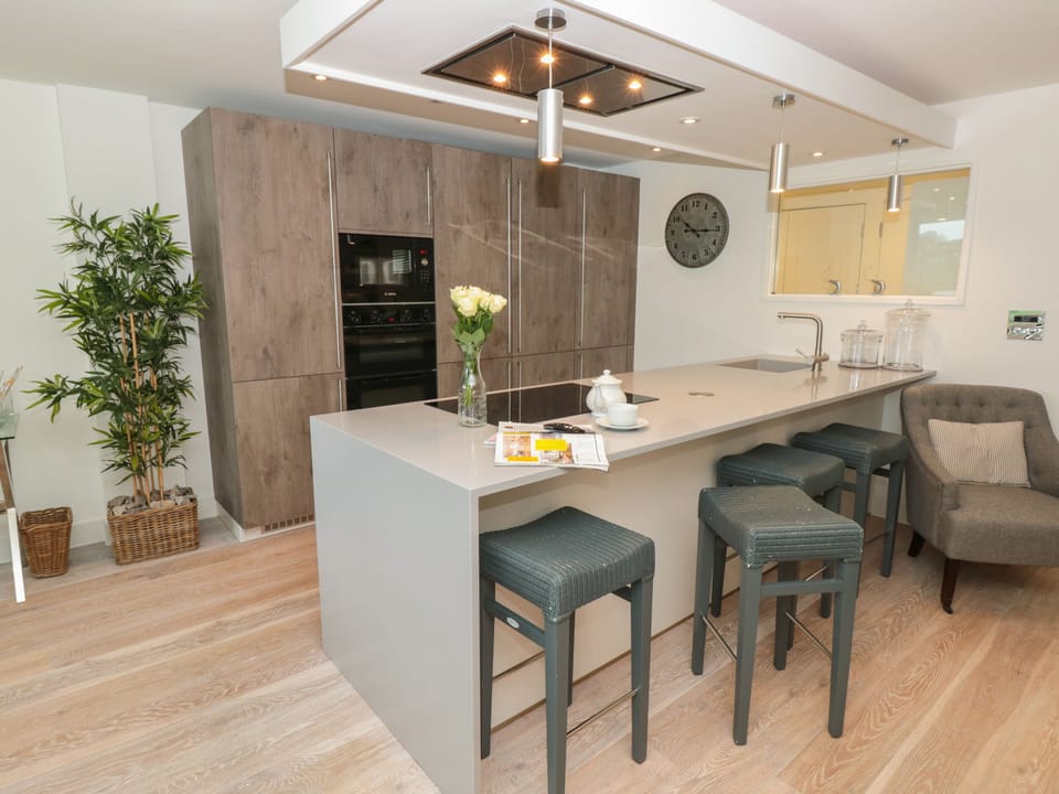 Cottage | Interior