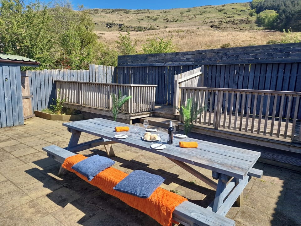Cottage | Outdoor dining