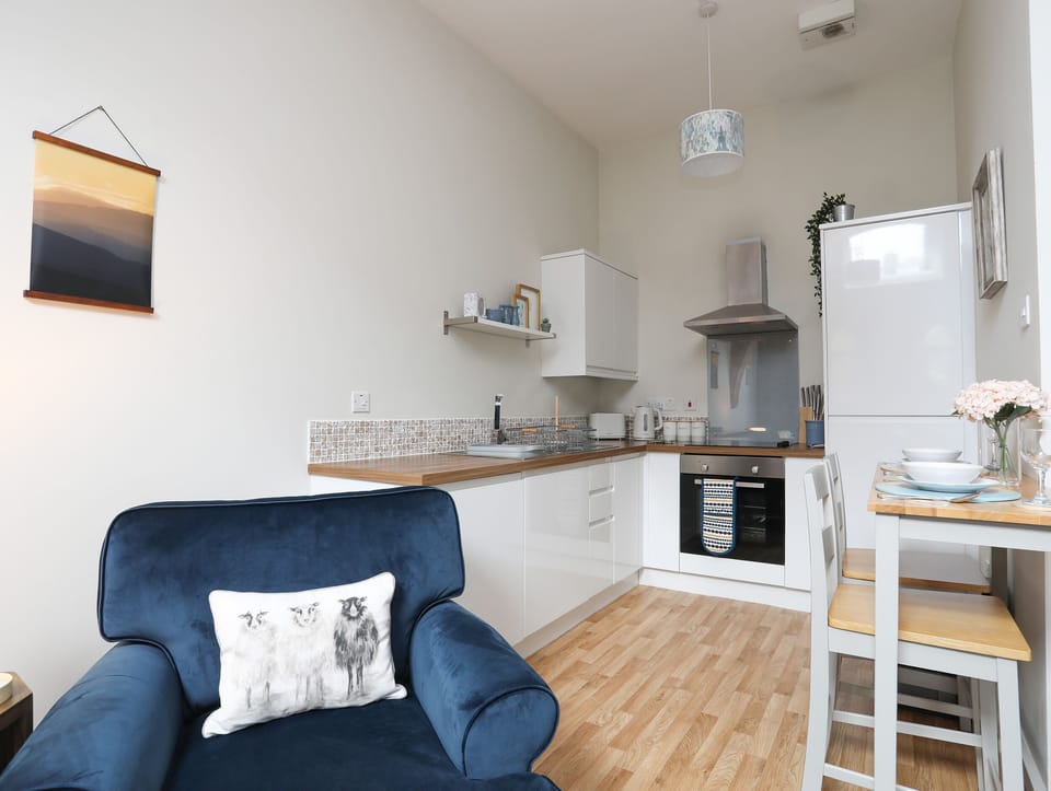 Cottage | Interior
