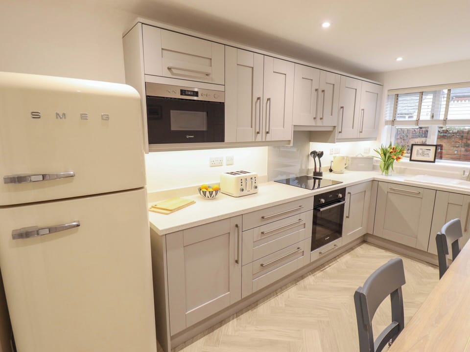 Fridge, microwave, dishwasher, electric kettle