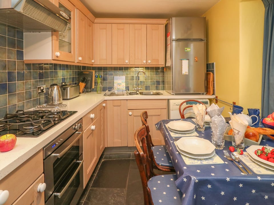 Cottage | Interior