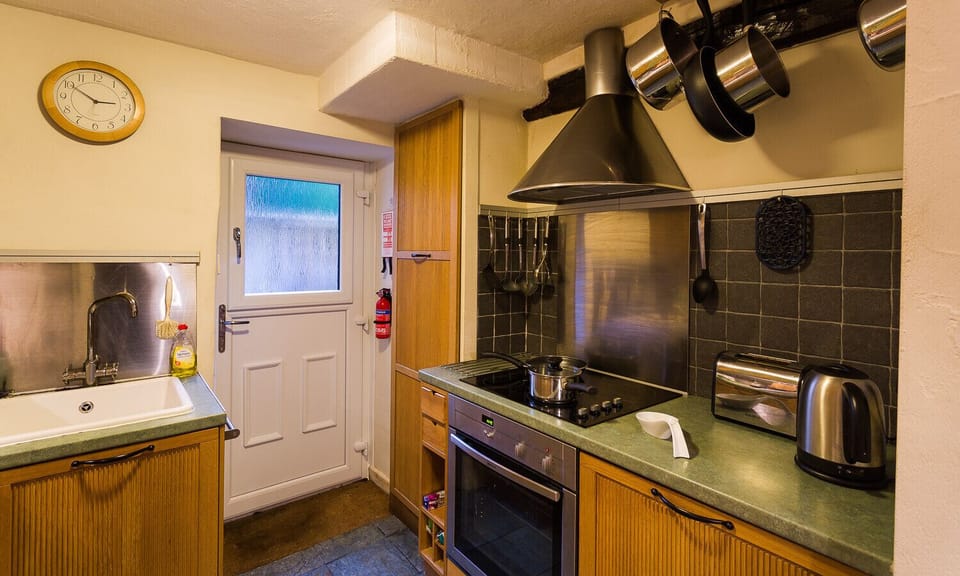 Cottage | Interior