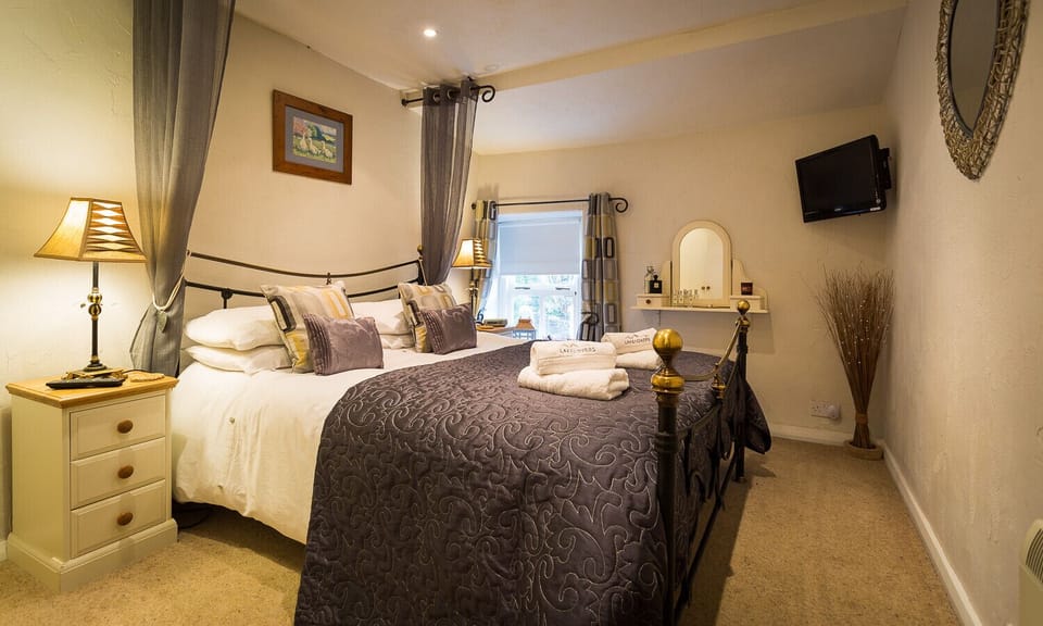 Cottage | Interior