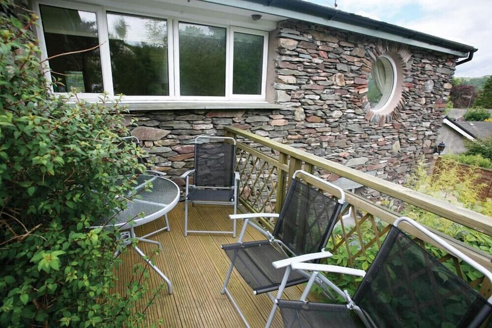 Cottage | Interior