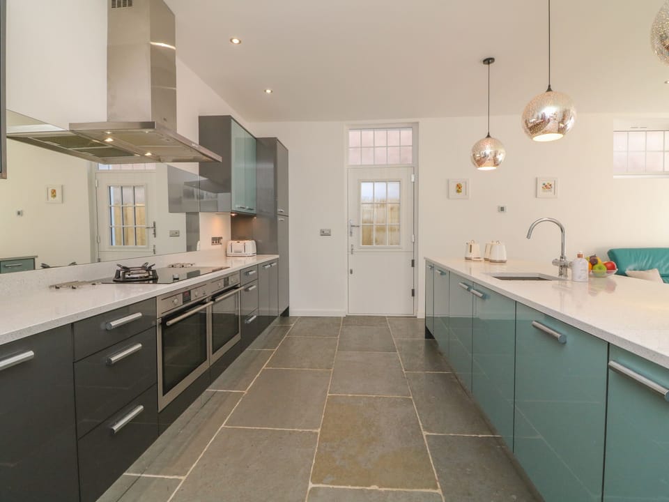 Cottage | Interior
