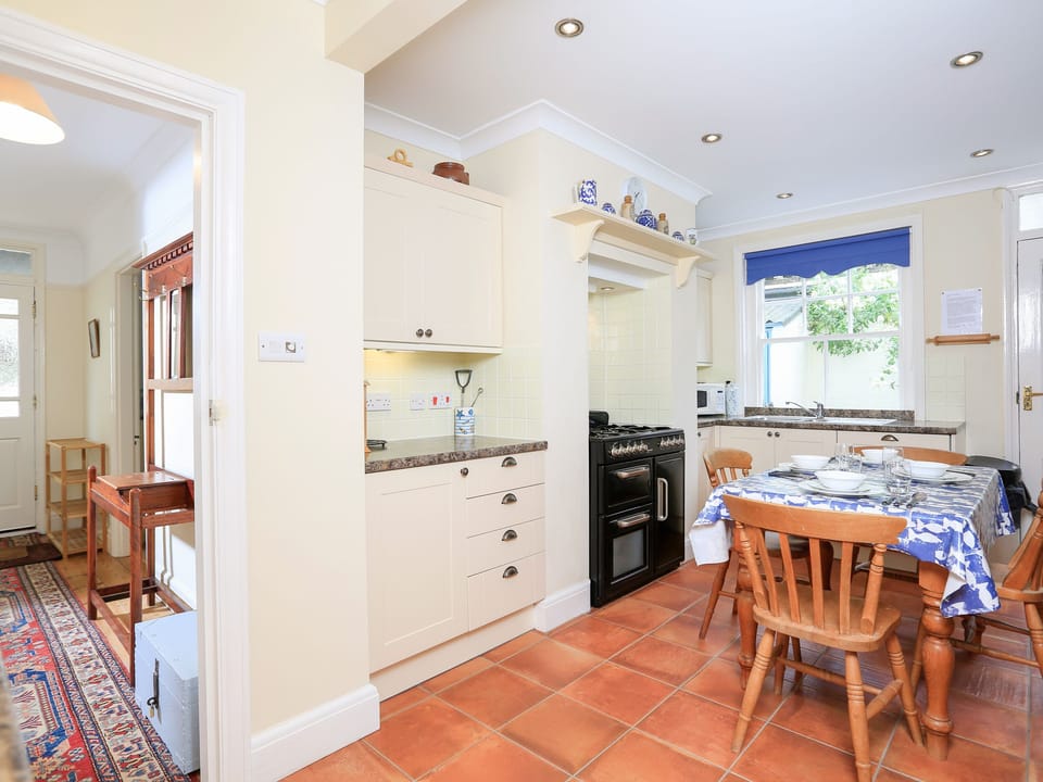Cottage | Interior