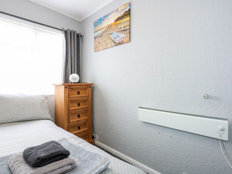 Cottage | 2 bedrooms, individually decorated, individually furnished, free WiFi