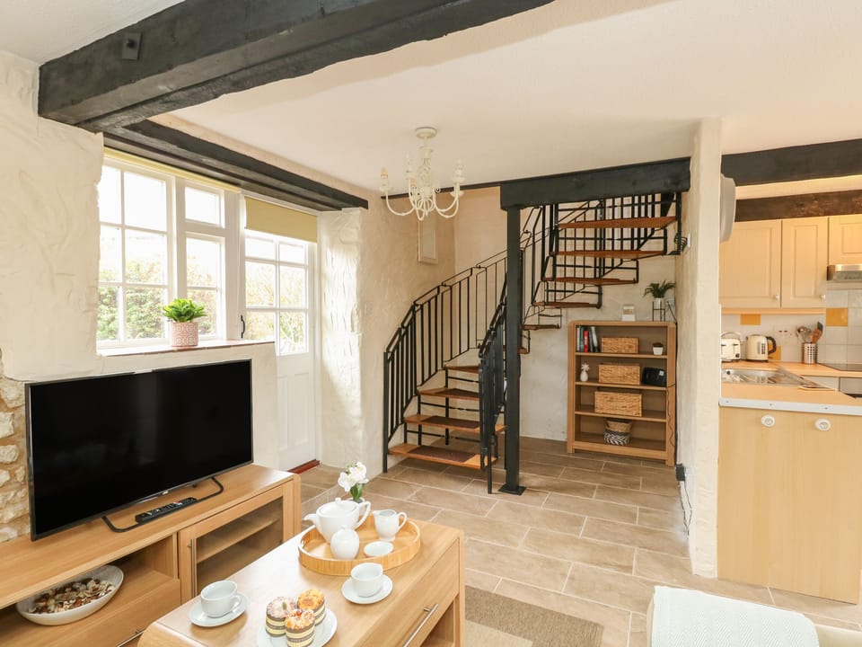 Cottage | Interior