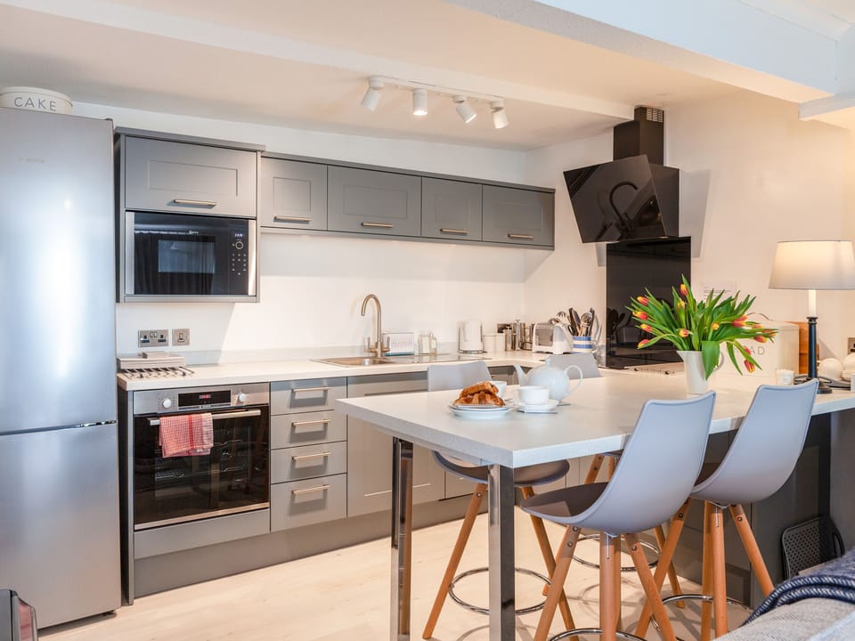 Cottage | Interior