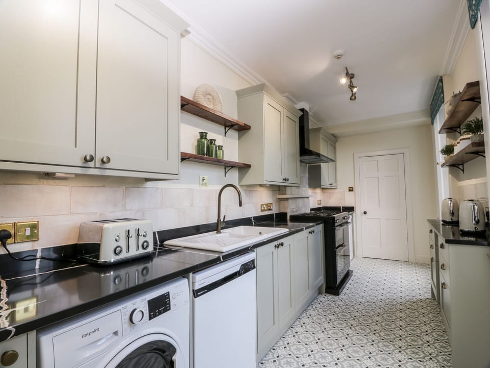 Fridge, dishwasher, electric kettle, toaster