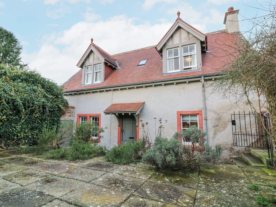 Cottage | Exterior