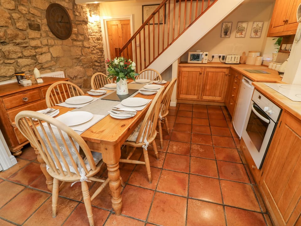 Cottage | Interior