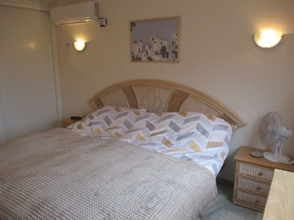 Main Bedroom