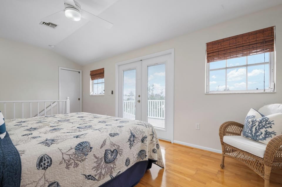 Huge master suite