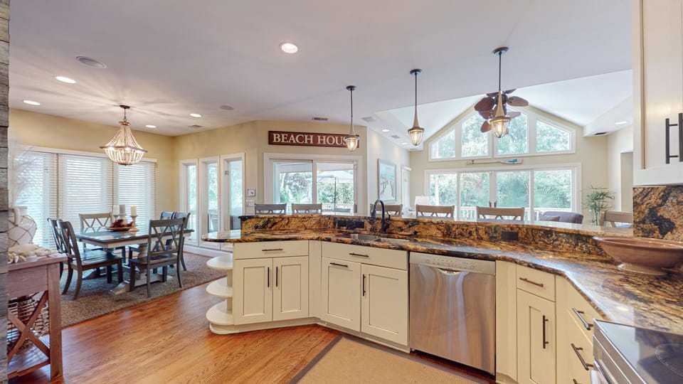 Fully Stocked Kitchen