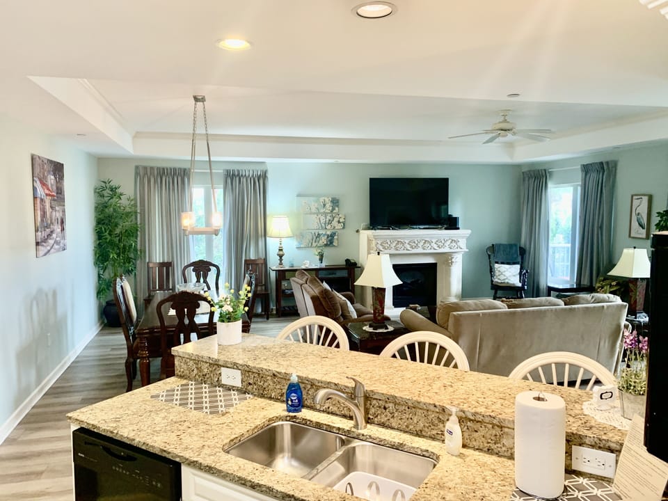 Very Spacious with all the comforts of home!