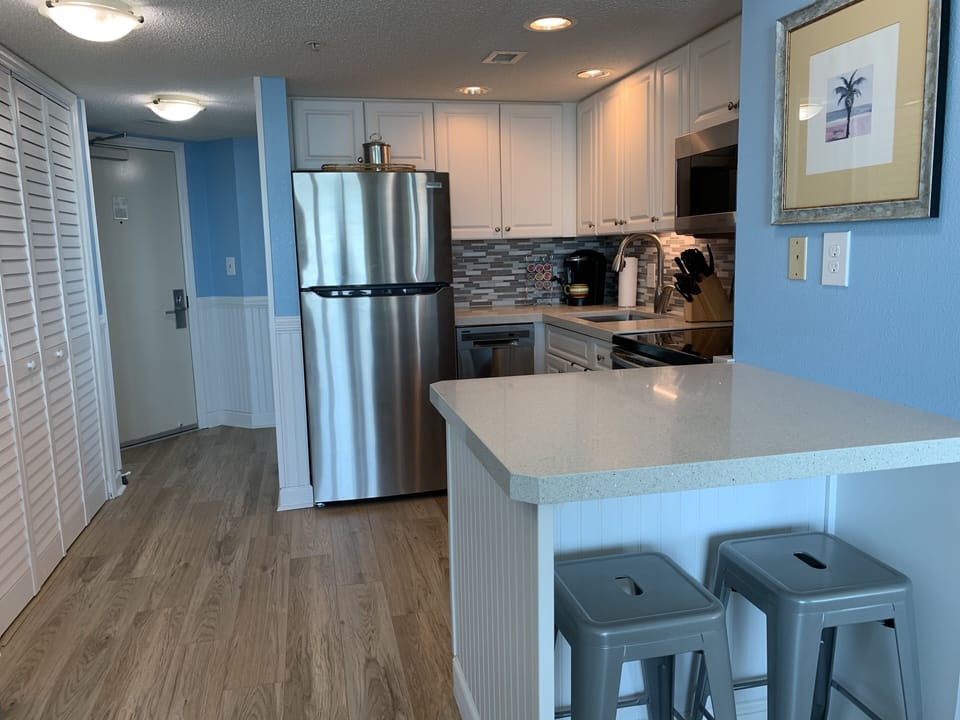 Prep/eating /work desk counter