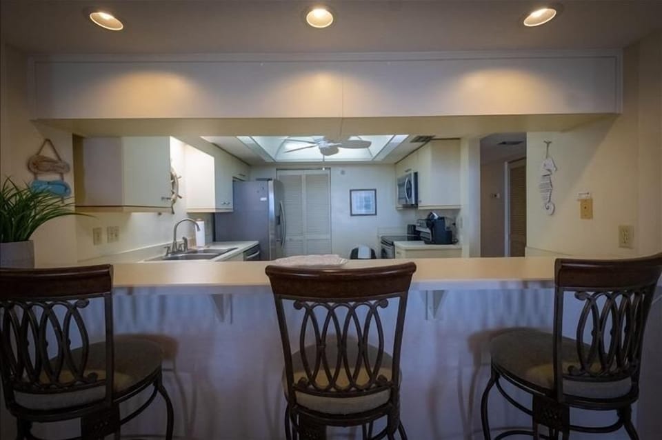 Breakfast Bar