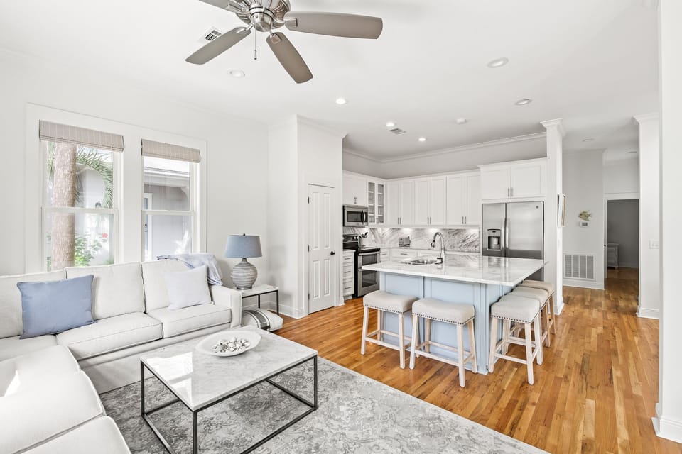 First Floor: Living Area