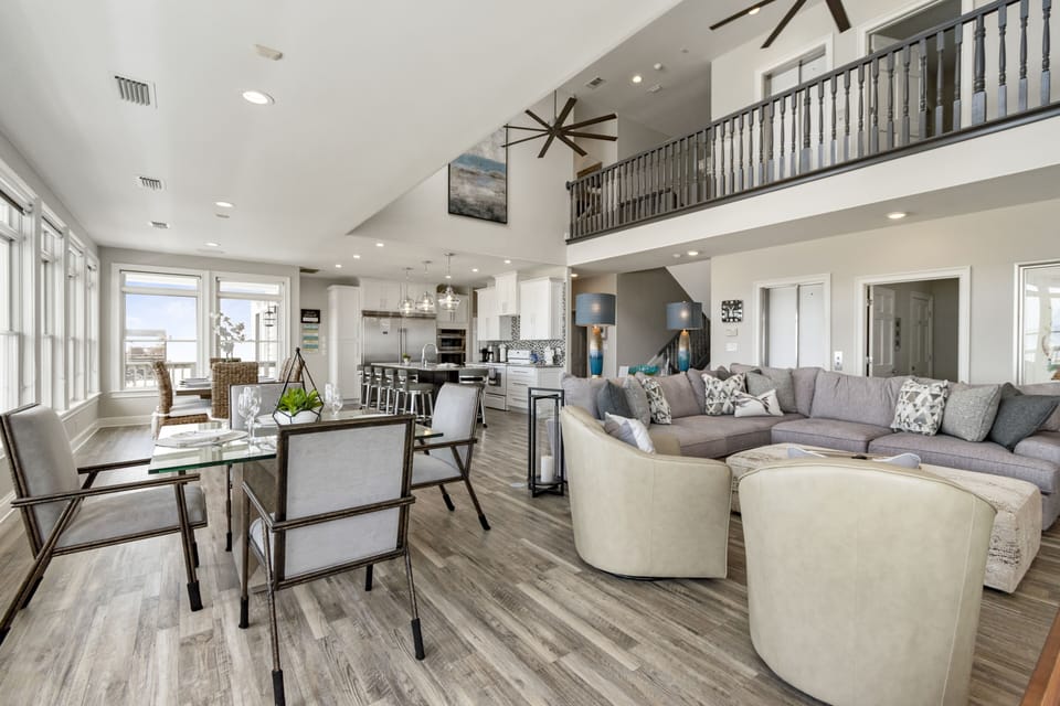 Light and bright, with decorator furnishingsOpen concept