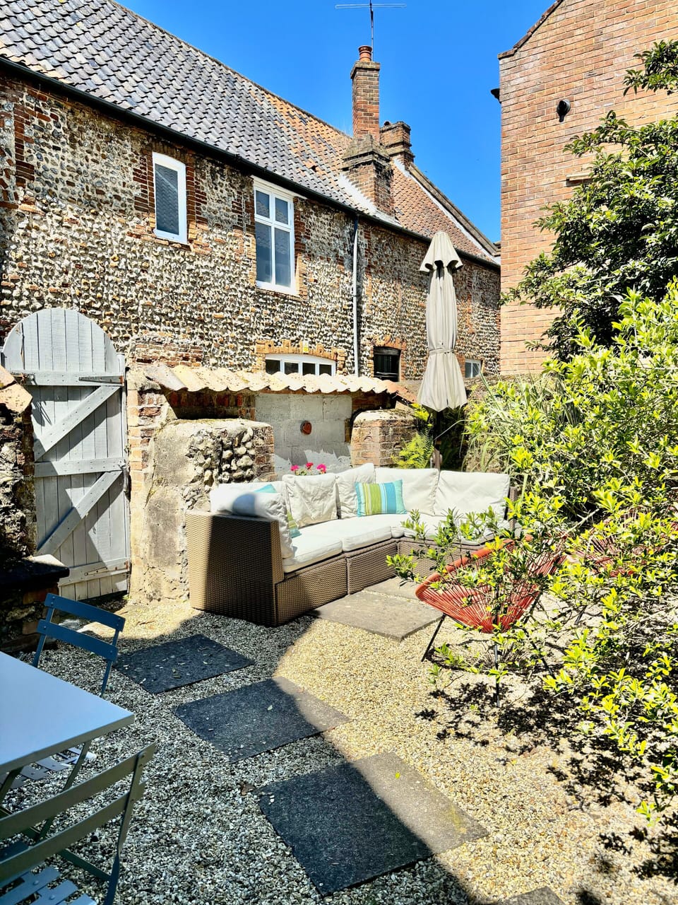 Outdoor sofa area