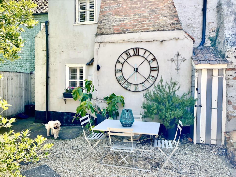 Garden dining area