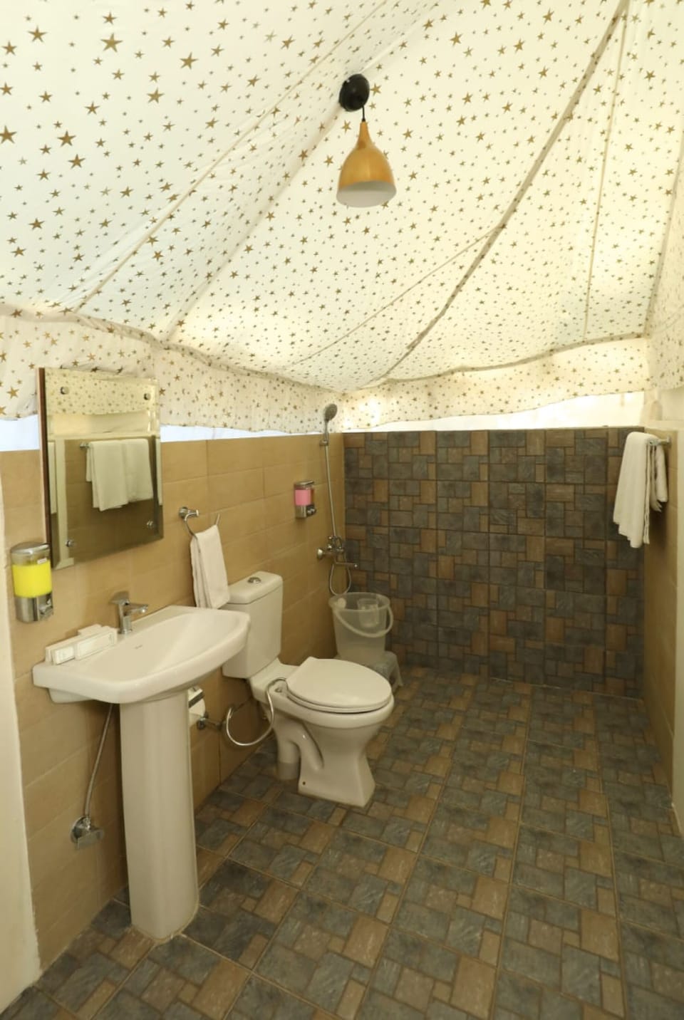 Swiss Tent With Garden View | Bathroom | Shower, free toiletries, slippers