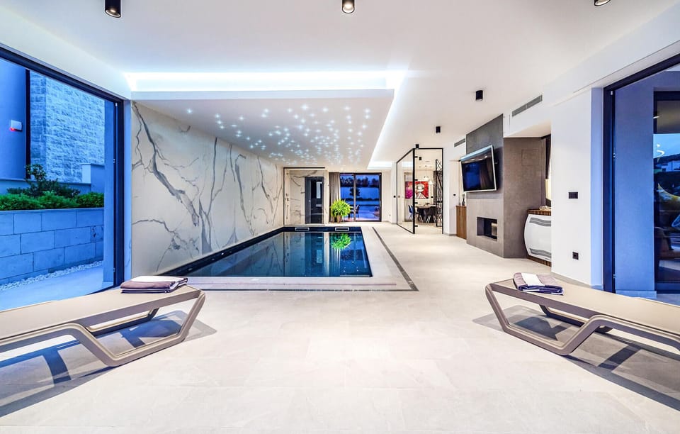 pool