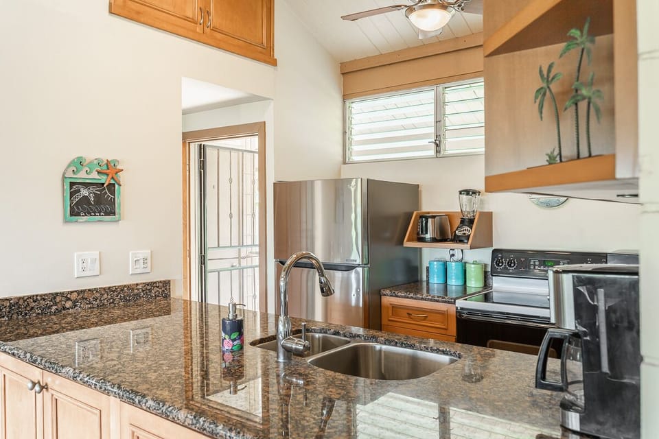 Nicely equipped kitchen