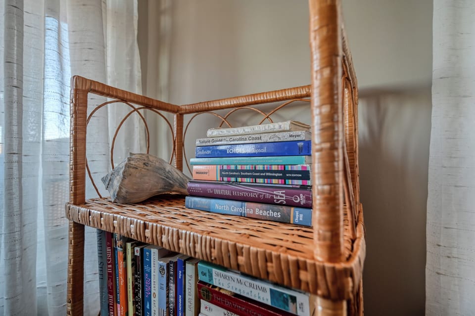 We keep adding more great beach reads!