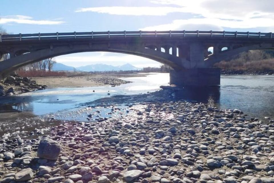 Carters bridge, Yellowstone river.