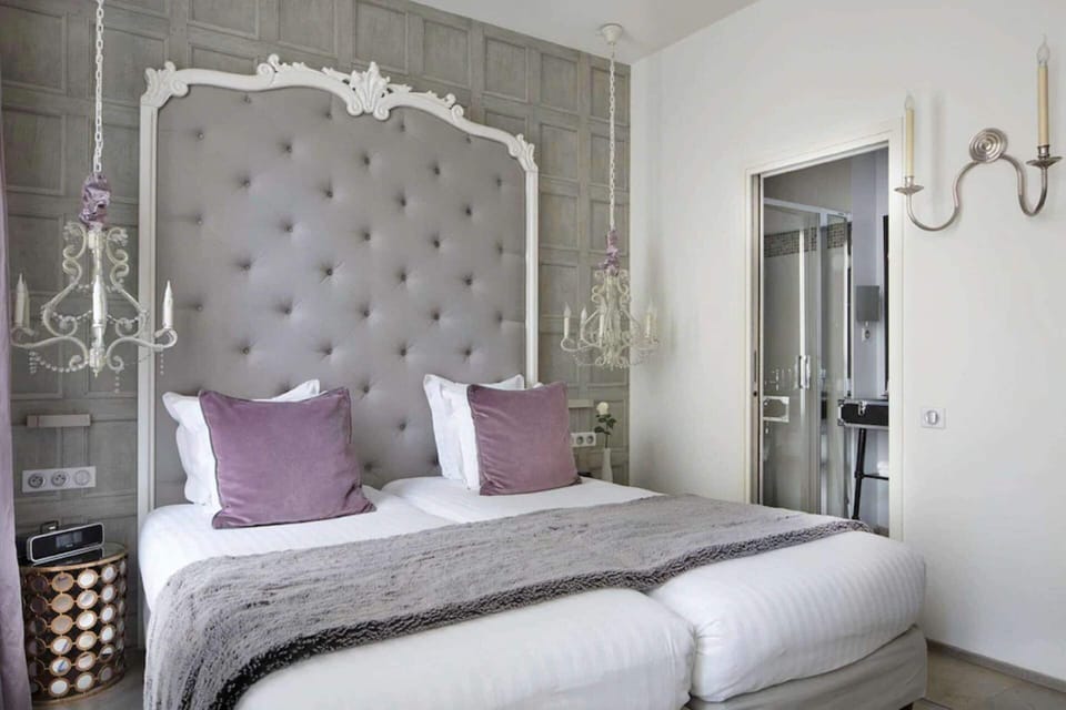 Twin Room - Complimentary Soft Minibar, Courtesy Tray, Chromecast and Digital Press, Fitness | Premium bedding, minibar, in-room safe, individually decorated