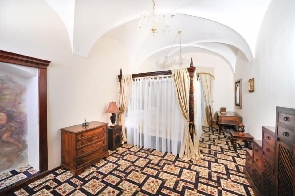 Family Apartment, 1 Bedroom | Minibar, in-room safe, desk, blackout drapes