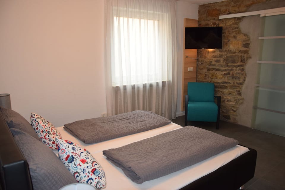 Double Room | Minibar, in-room safe, free WiFi, bed sheets