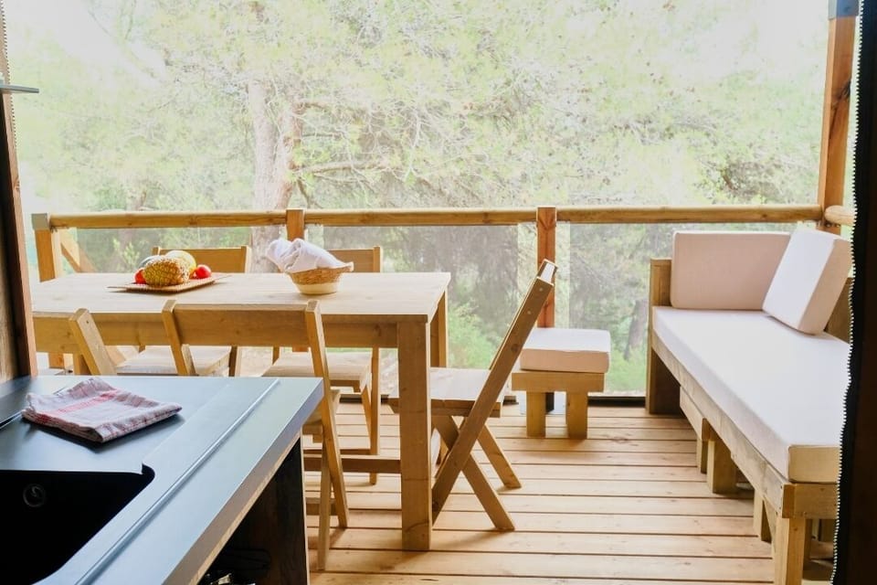 Premium Tent | Terrace/patio