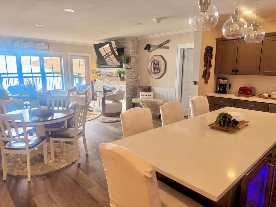 Kitchen/Living Room