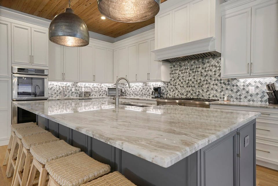 Paradise Found - Dunes of Destin - Kitchen