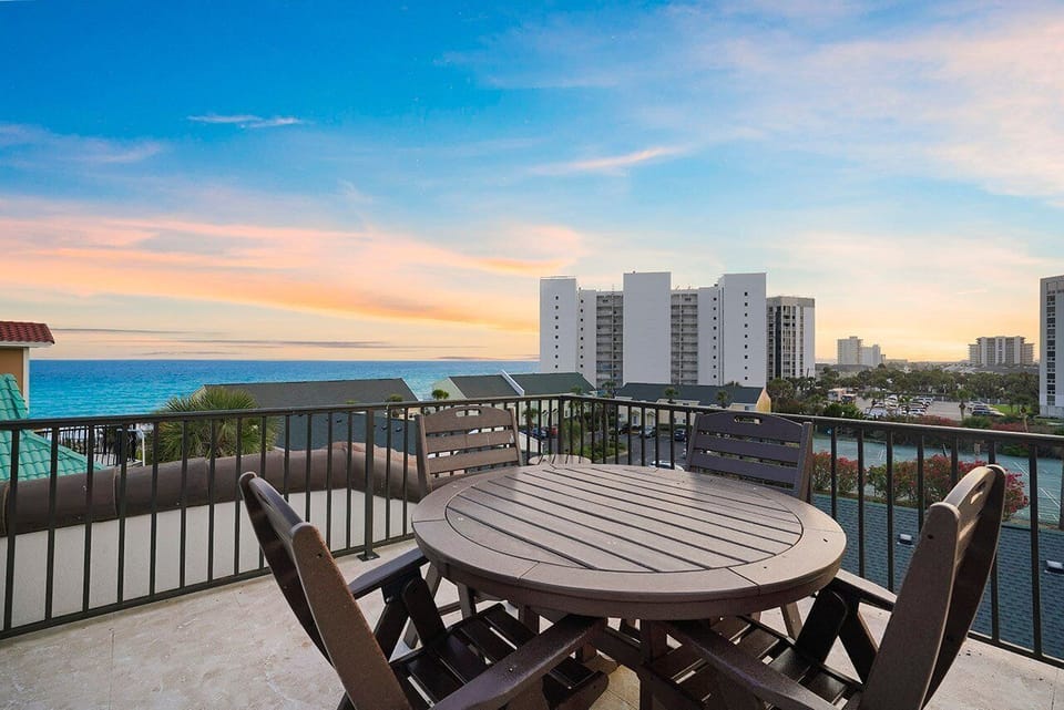 Paradise Found - Dunes of Destin - Rooftop Balcony