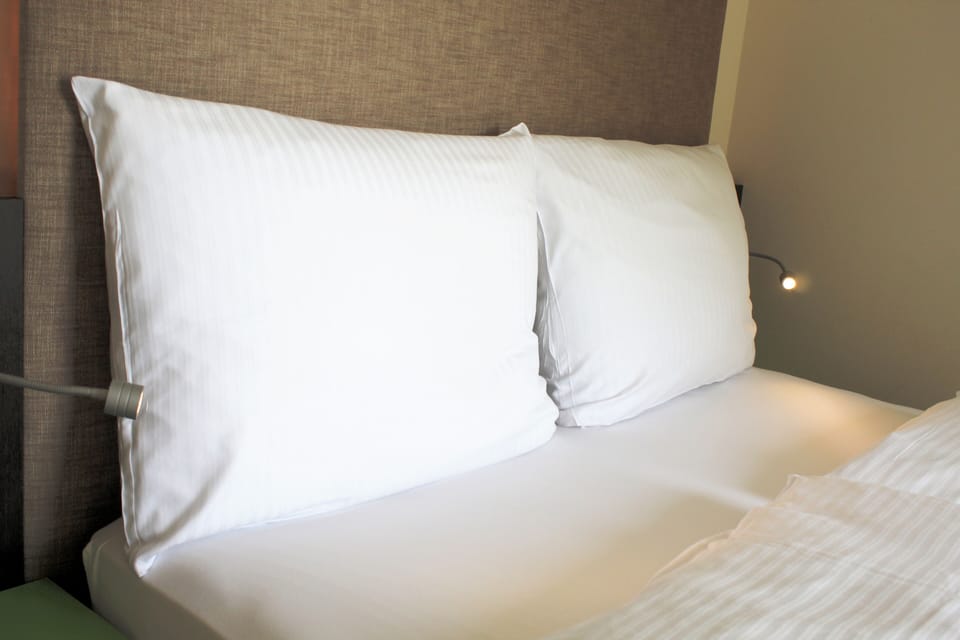 Double Room | Desk, blackout drapes, free WiFi, bed sheets