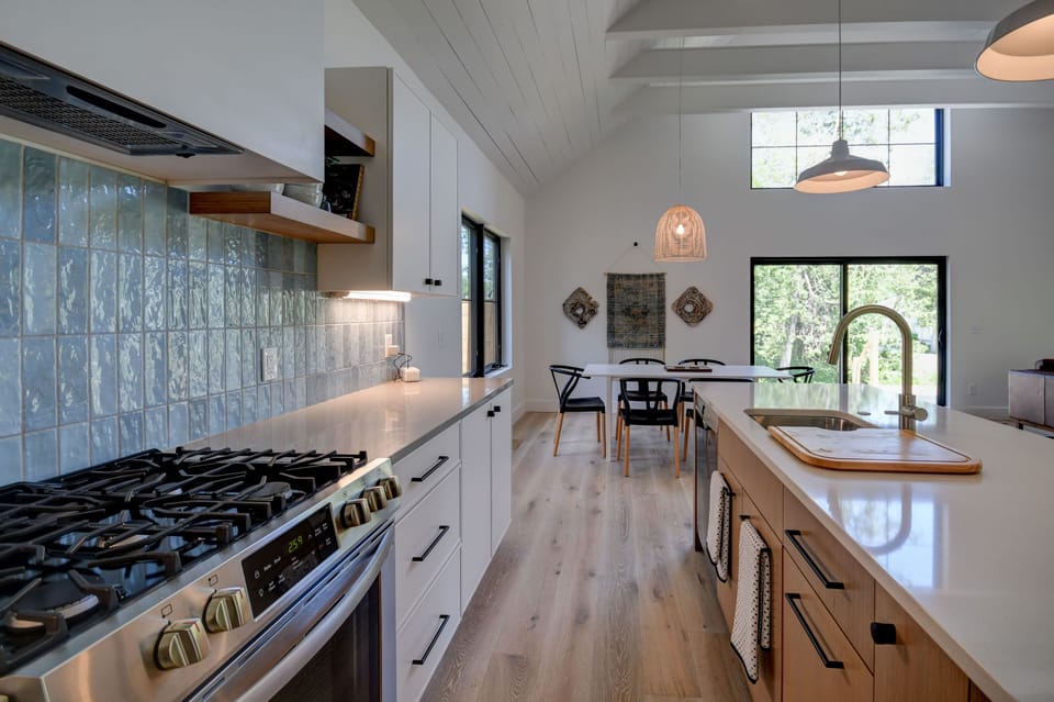 Kitchen - Kitchen