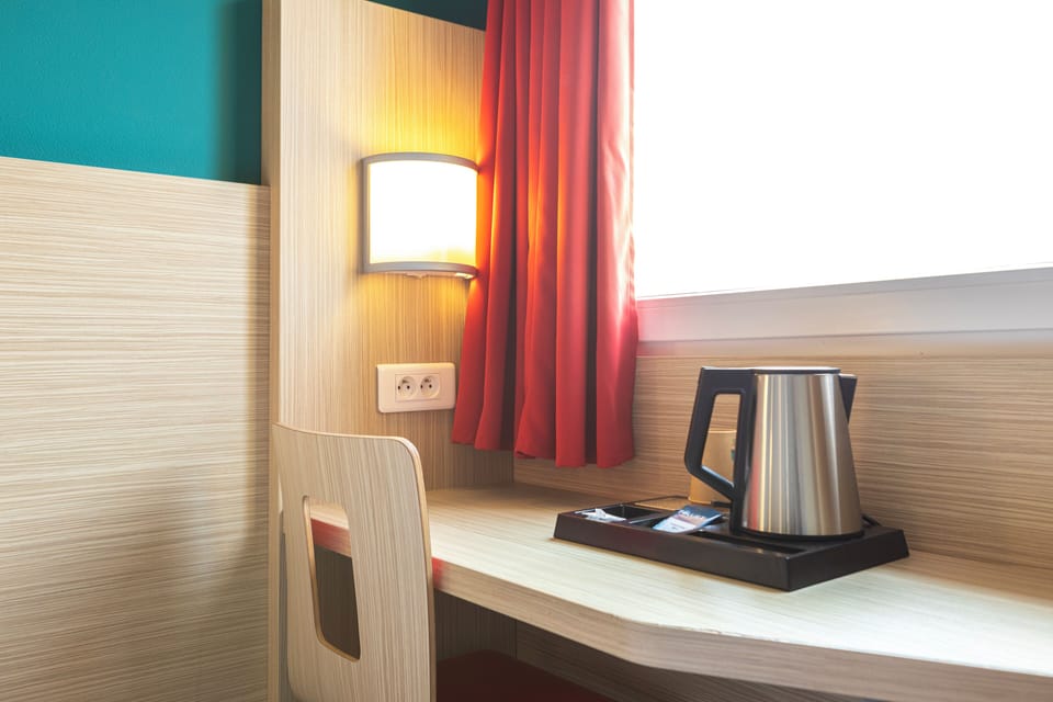 Superior Double Room | Desk, laptop workspace, blackout drapes, soundproofing
