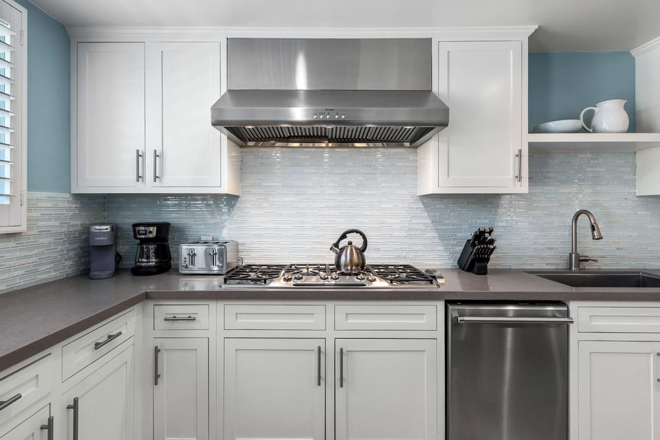 Well-equipped kitchen