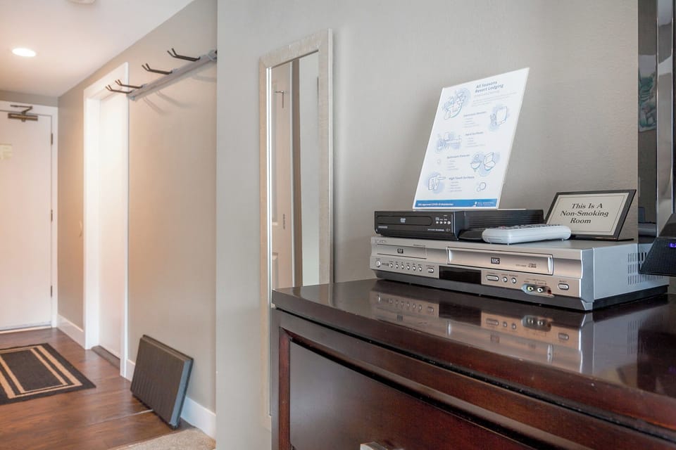 Media Center in Bedroom 2