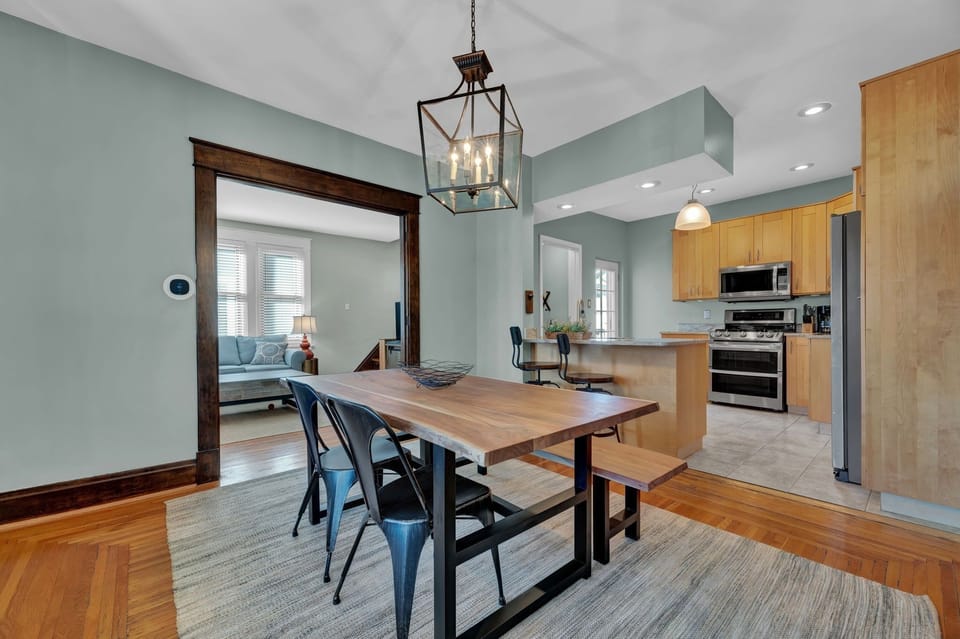 House, 3 Bedrooms | Private kitchen | Fridge, microwave, oven, dishwasher