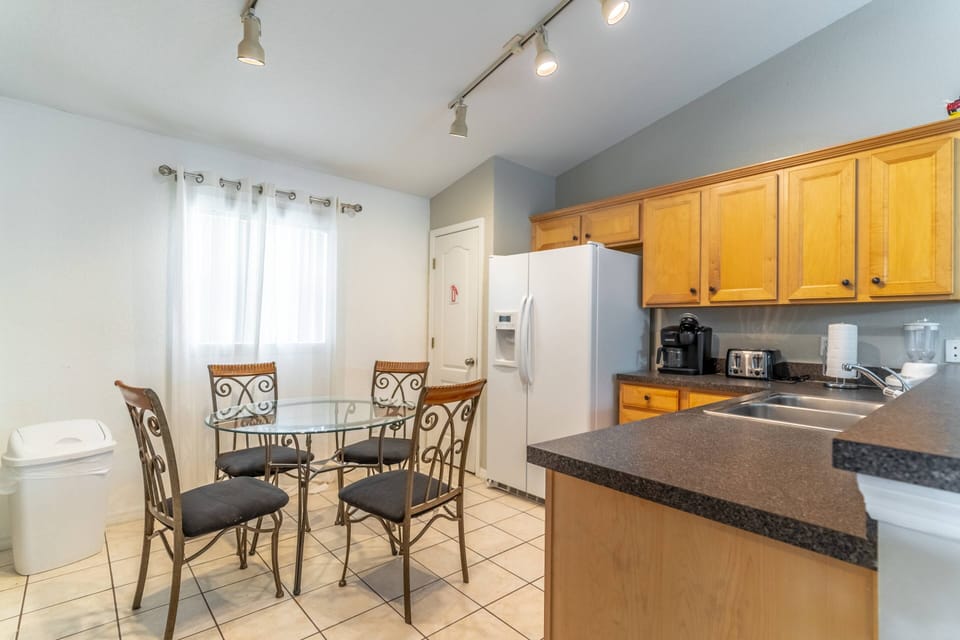 All Major Appliances and Many Small Appliances & Kitchen Gadgets For Your Convenience