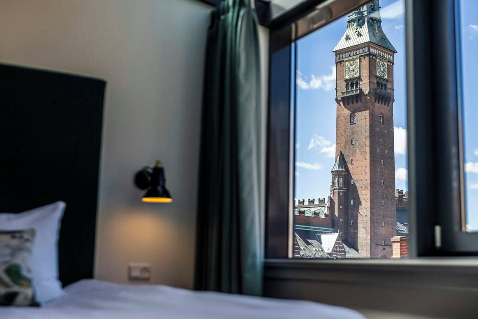 Suite (with a view) | 1 bedroom, WiFi (free), bed sheets