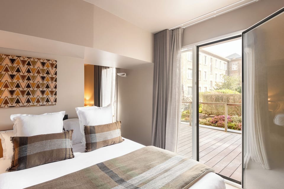 Triple Room (3 pers) | Premium bedding, minibar, individually furnished, blackout drapes