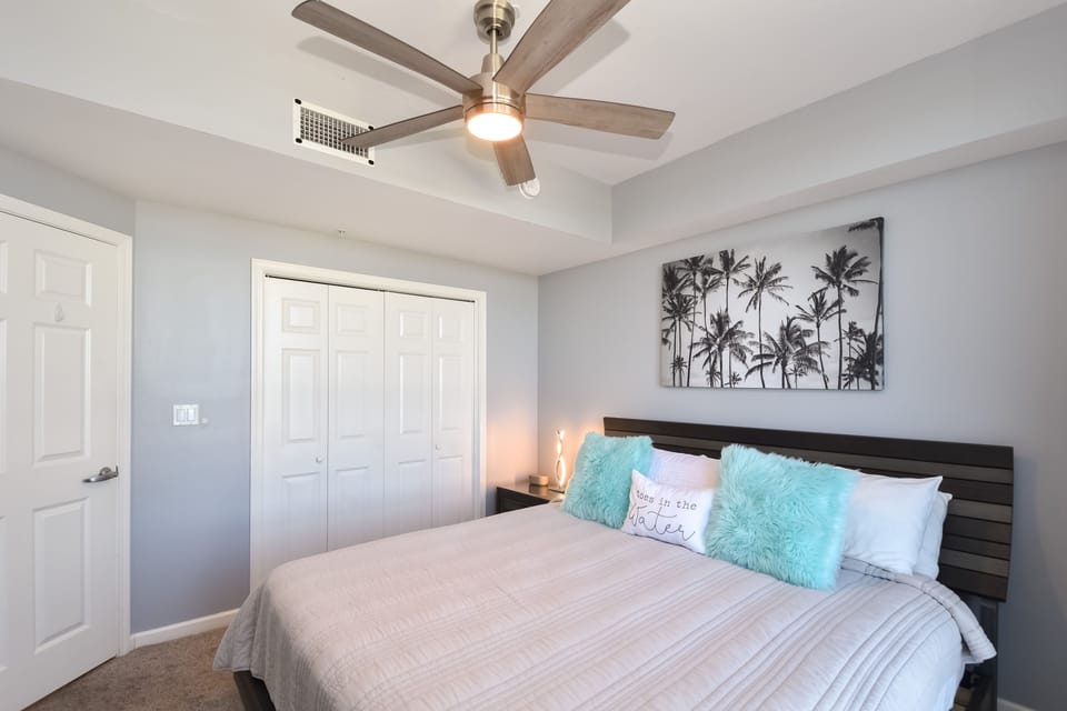 Silver Beach Towers West 704 - Guest Bedroom