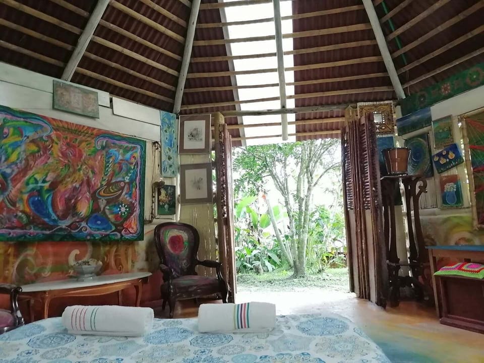 Basic Room | Free WiFi, bed sheets
